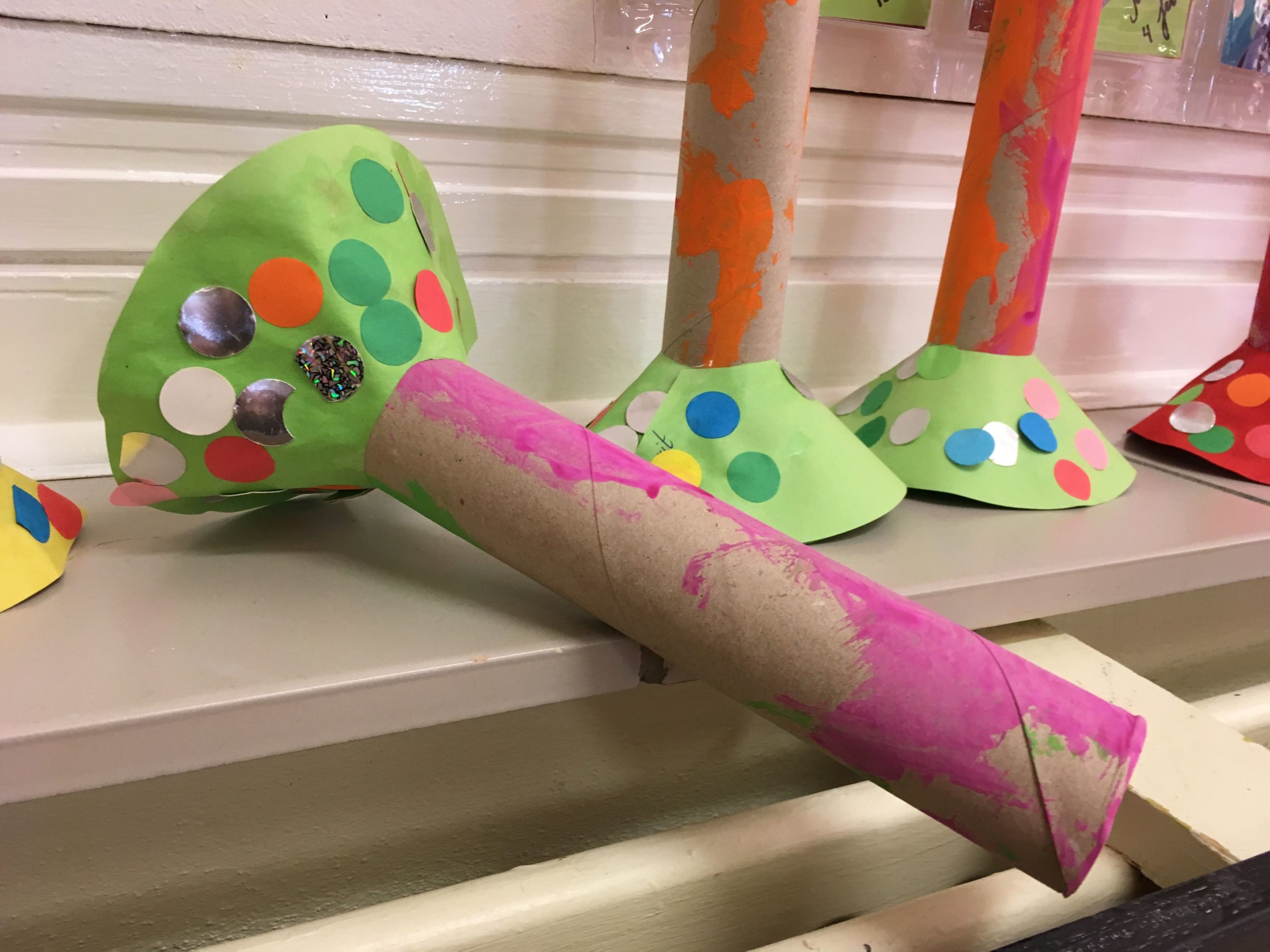 Muziekinstrument maken: 5 voorbeelden - de Rolf groep