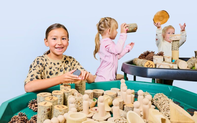 Kinderen tuff tray 2
